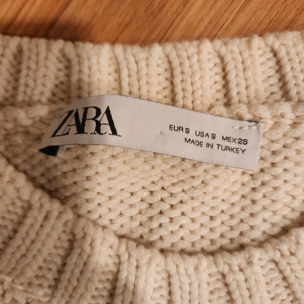 🍁HP 3/27!! 🍁 Zara Beaded sweater - Picture 2 of 3